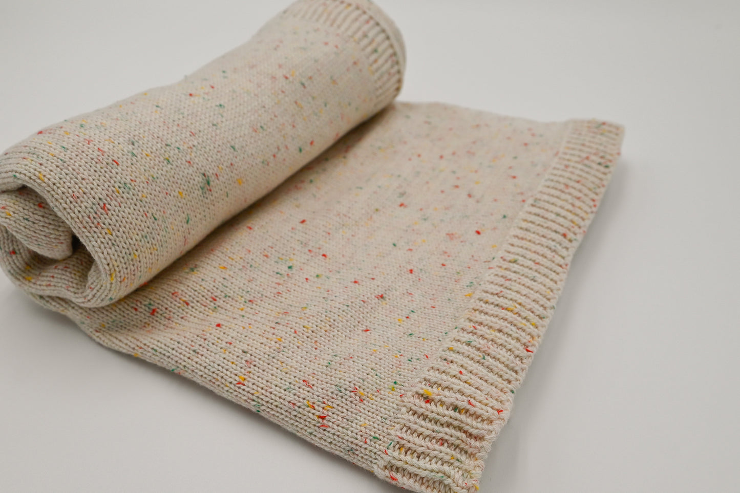 Knit Blanket - Rainbow Sprinkle