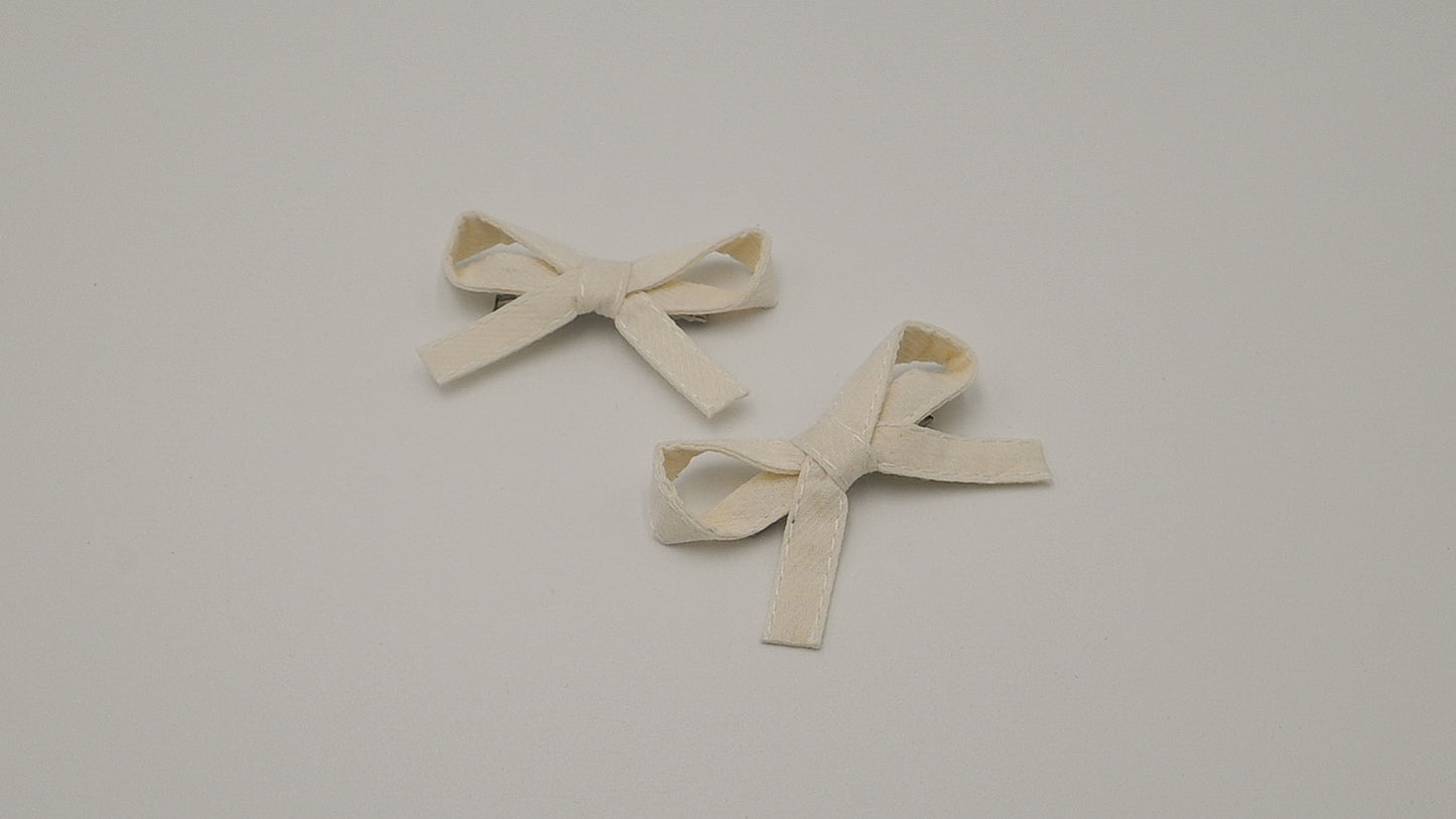 Ivory Bow Set