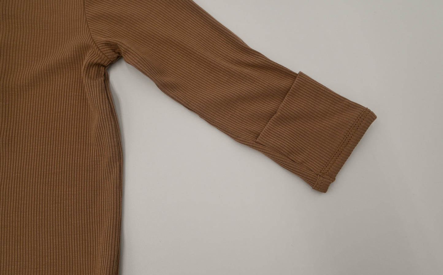 Long Sleeve Ribbed Bodysuit - Mocha